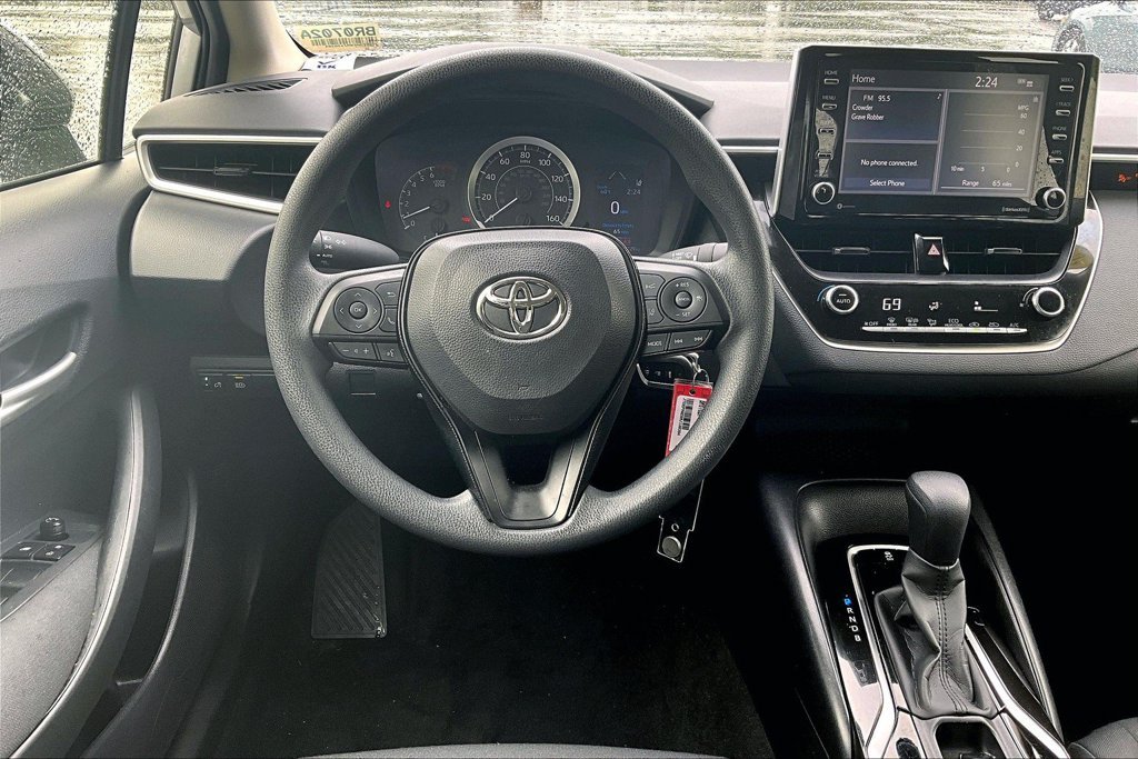 Used 2021 Silver Toyota LE image 17