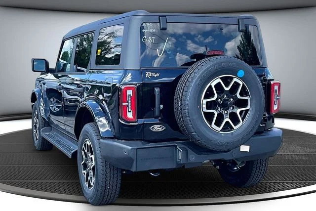 New 2026 Shadow Black Ford Outer Banks® image 3