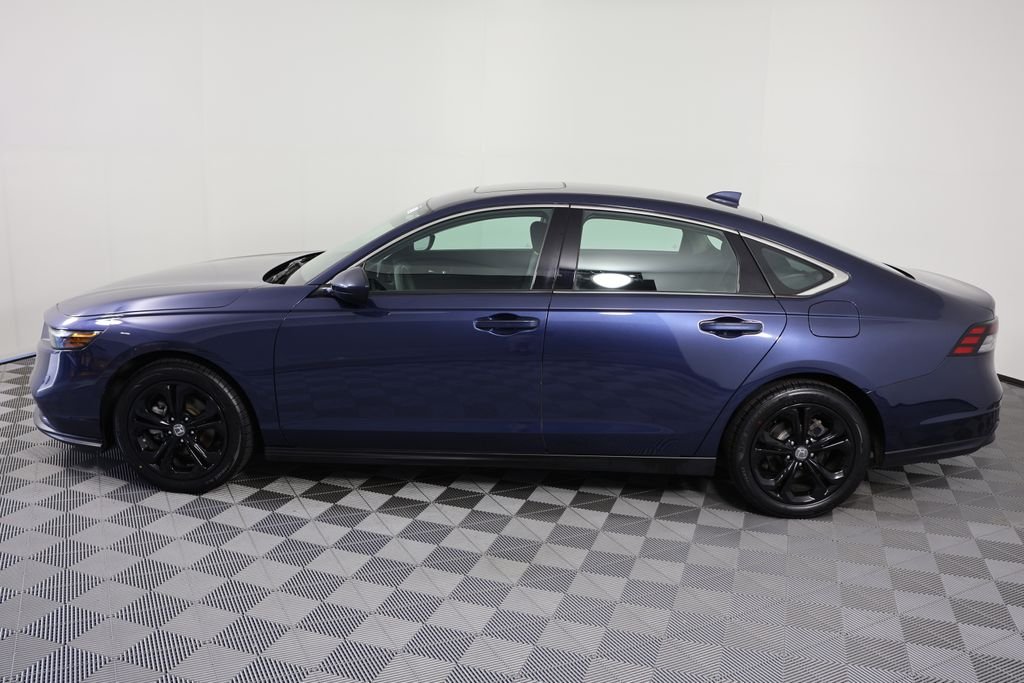 2023 Honda Accord EX - Photo 5