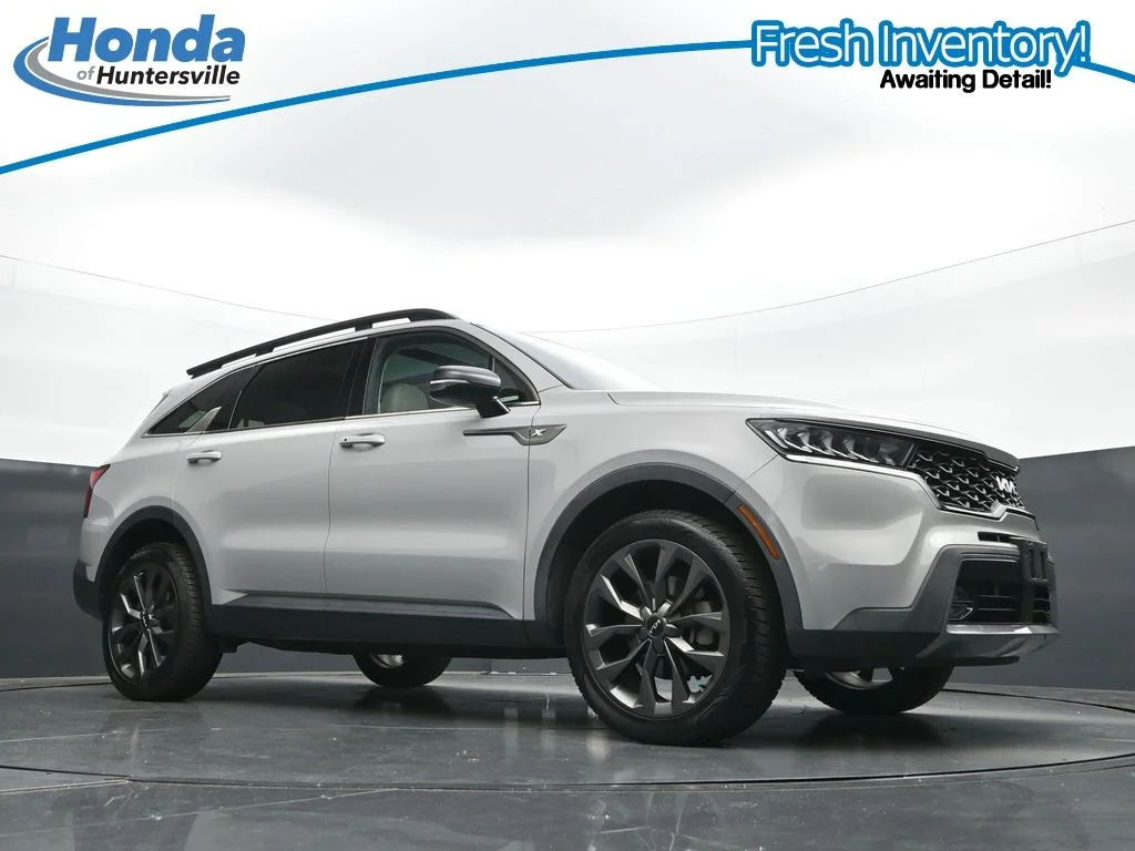 Used 2022 Gray Kia X-Line EX image 29