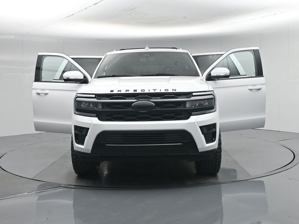 Used 2024 White Ford Limited image 38