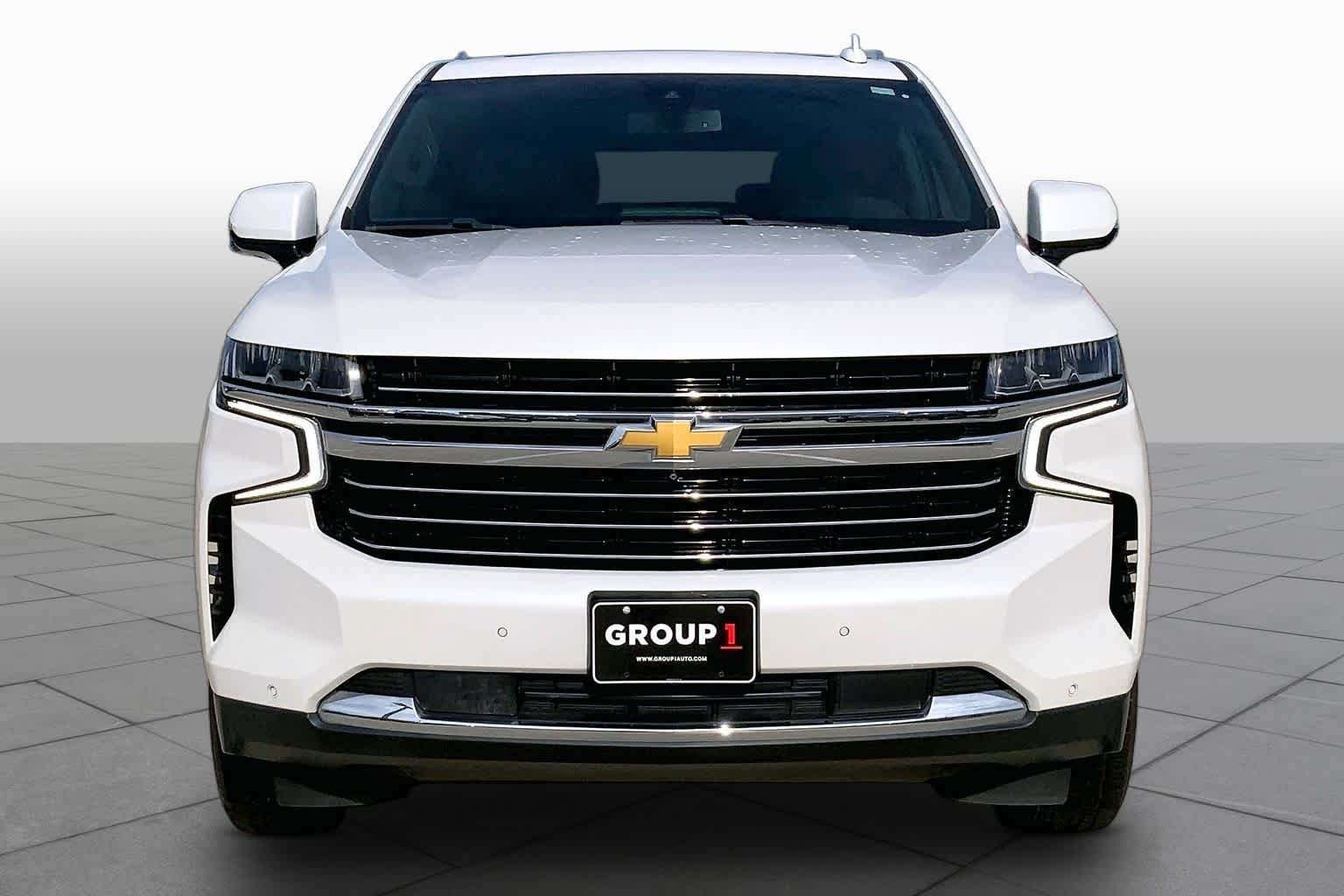 Used 2021 IRIDESCENT PEARL TRICOAT Chevrolet LT image 4