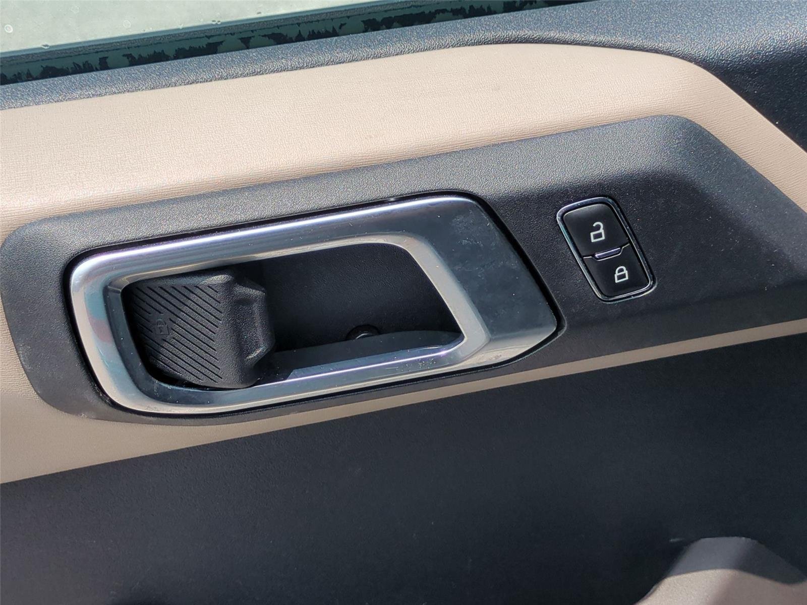Used 2023 Cactus Gray Ford Wildtrak Advanced image 16