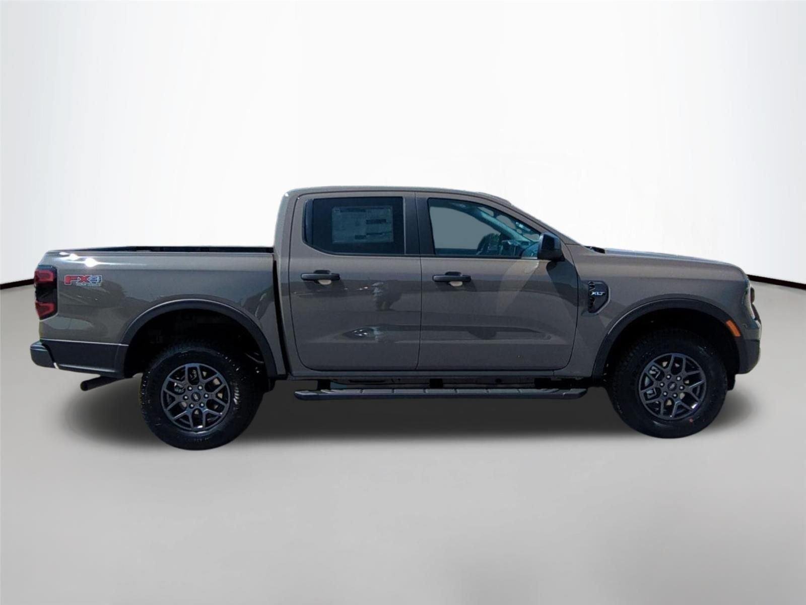 New 2026 Marsh Gray Ford XLT image 6