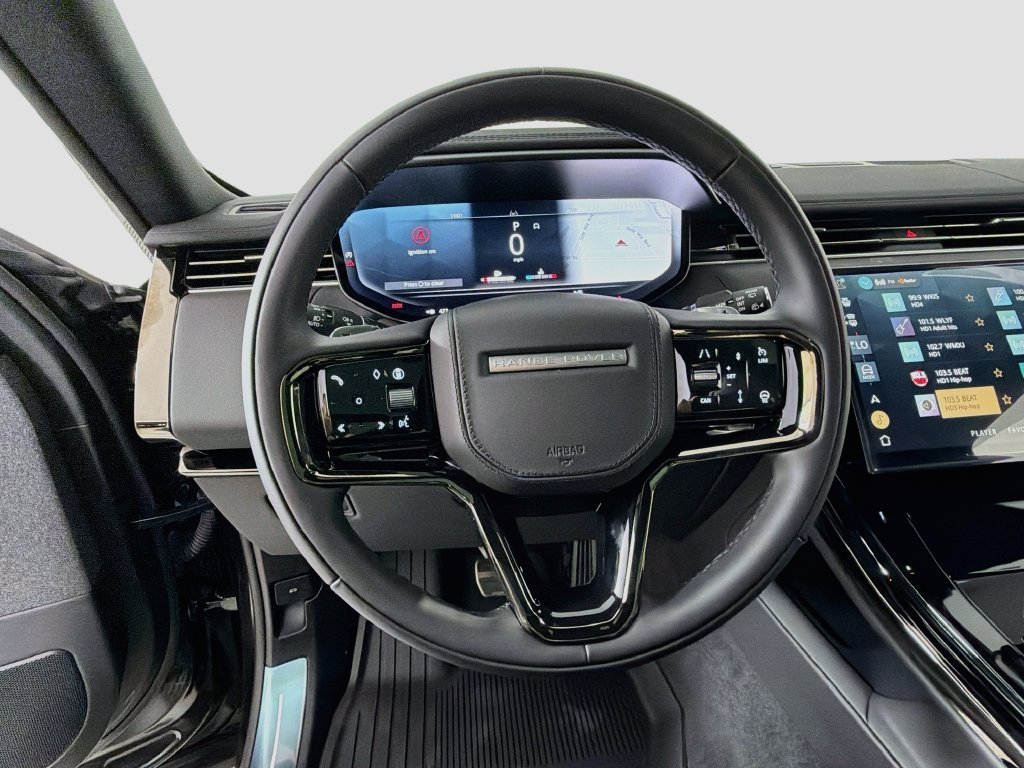 New 2027 Santorini Black Land Rover Dynamic SE P400 image 11