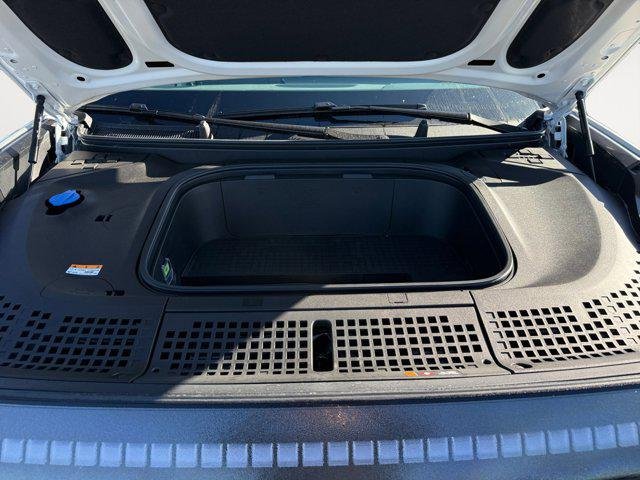 2026 Hyundai IONIQ 9 SE - Photo 40