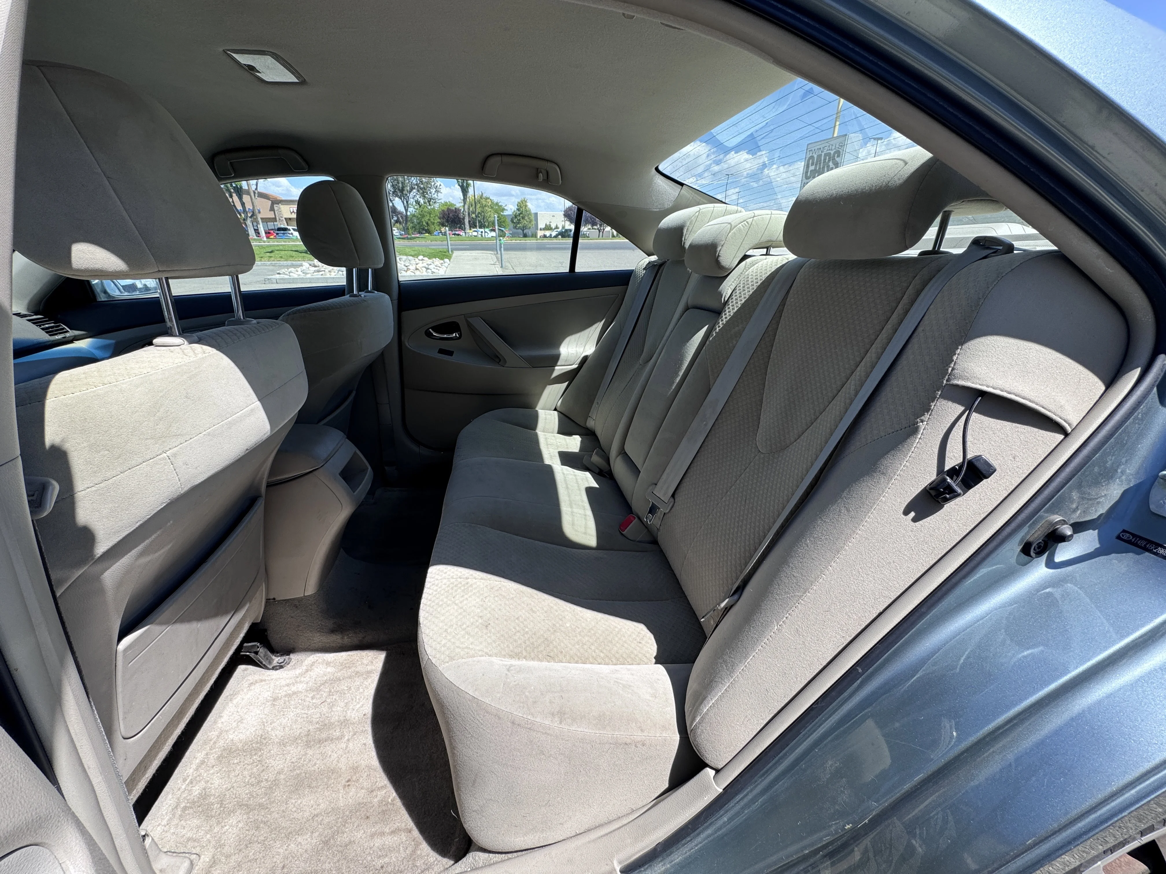 Used 2008  Toyota LE image 37