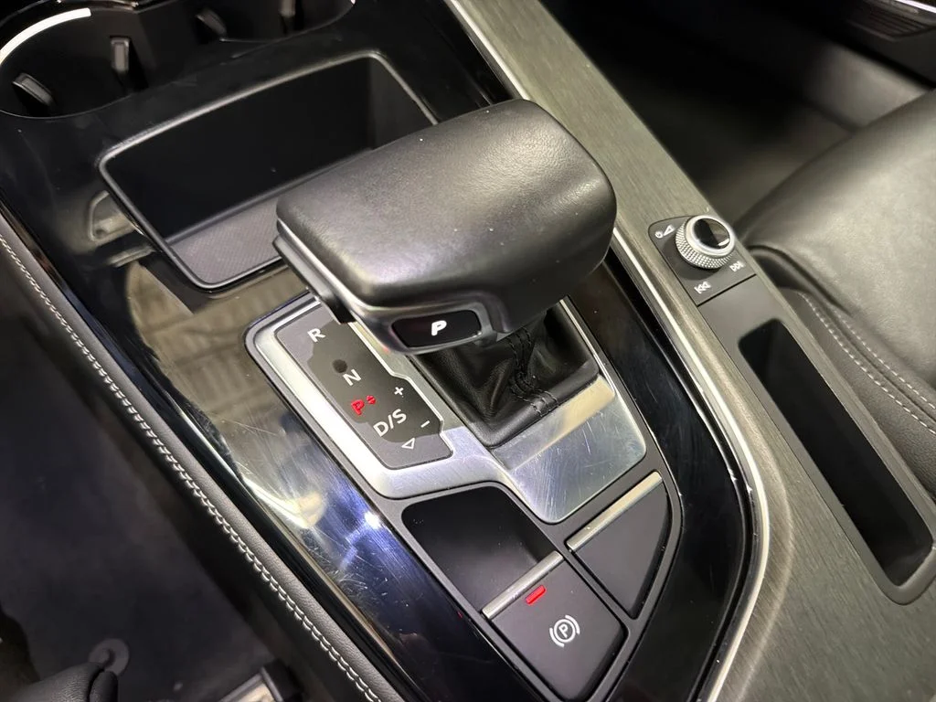 Certified Used 2024  Audi 45 S line Premium Plus image 28