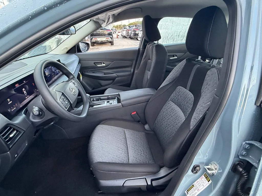 New 2027 Atlantic Gray Metallic Nissan SV image 10
