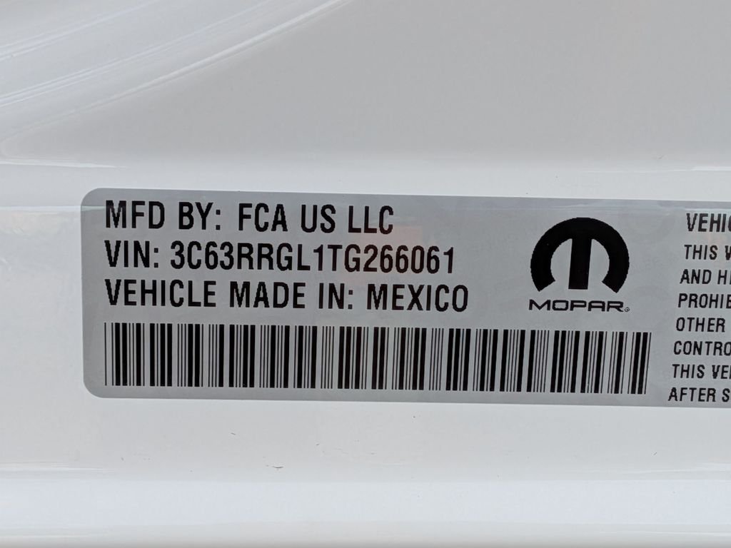 New 2026 Bright White Clear-Coat Exterior Paint RAM Tradesman image 25