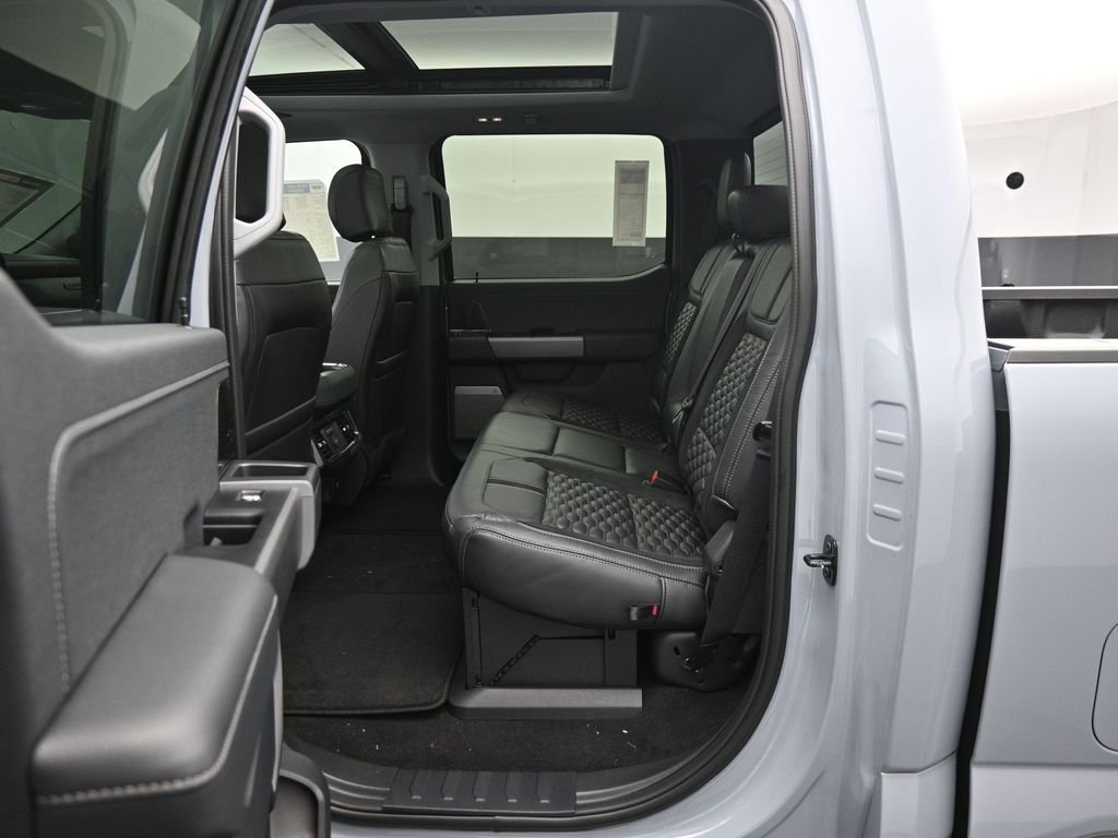 New 2026 Glacier Gray Metallic Tri-Coat Ford Lariat image 21