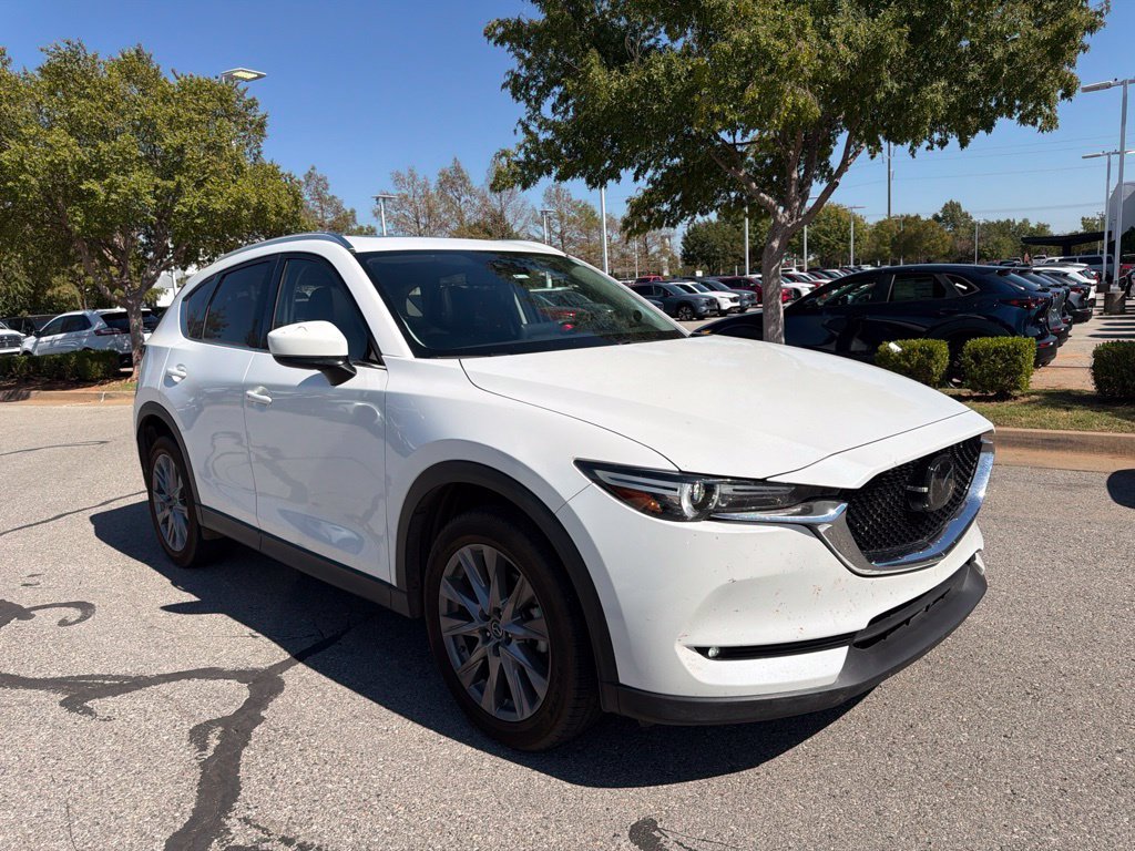 Used 2020 White Mazda Grand Touring Reserve image 3