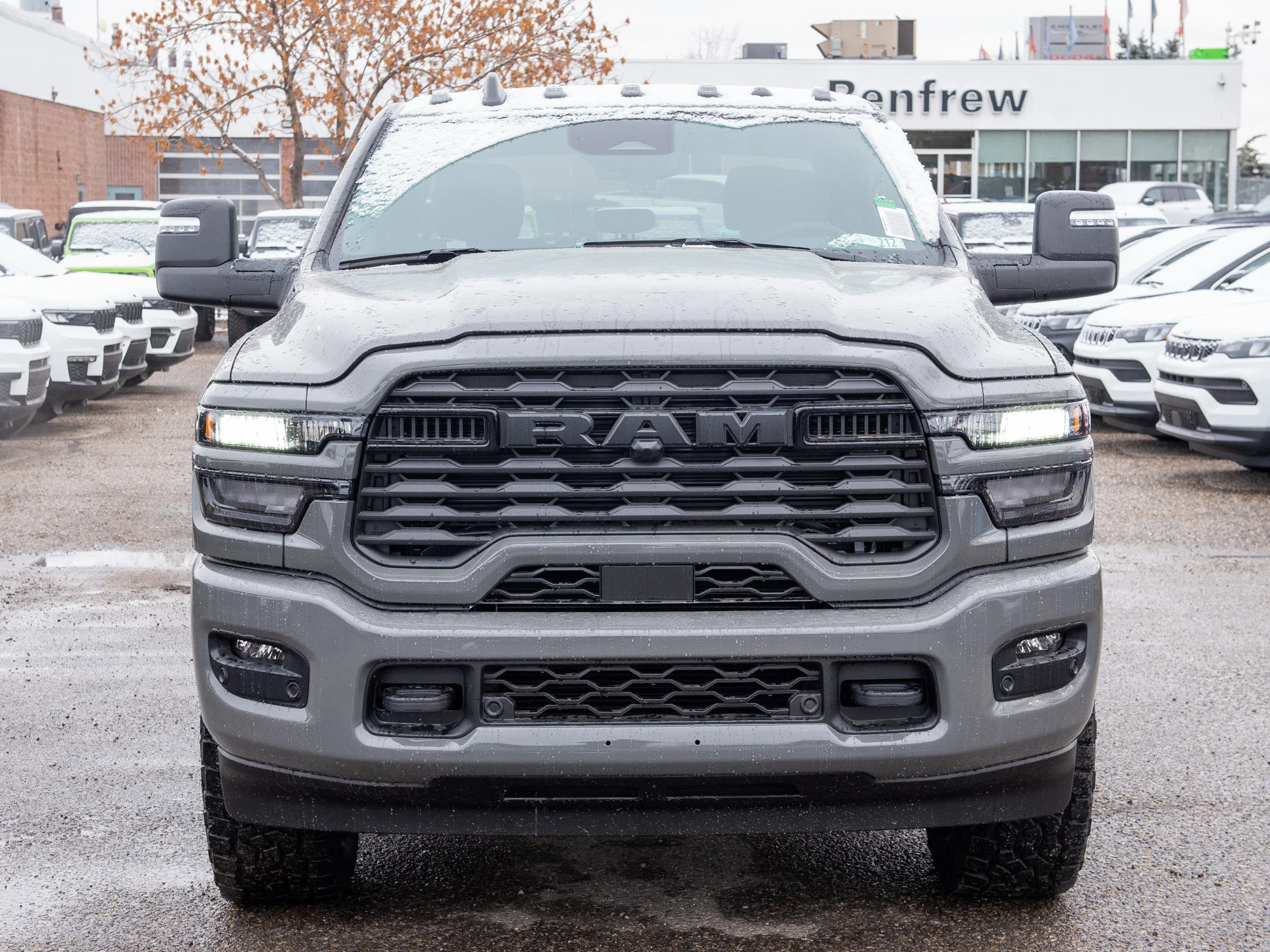 Used 2026 Grey RAM Big Horn* image 10