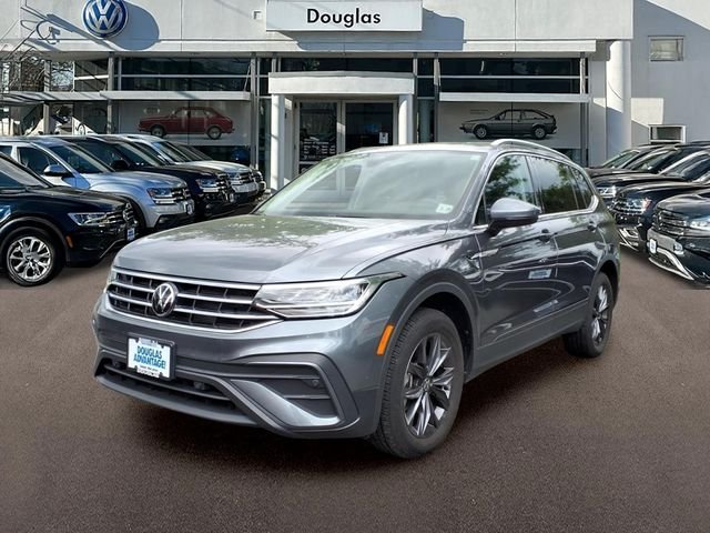 2023 Volkswagen Tiguan 2.0T SE 4Motion's photo