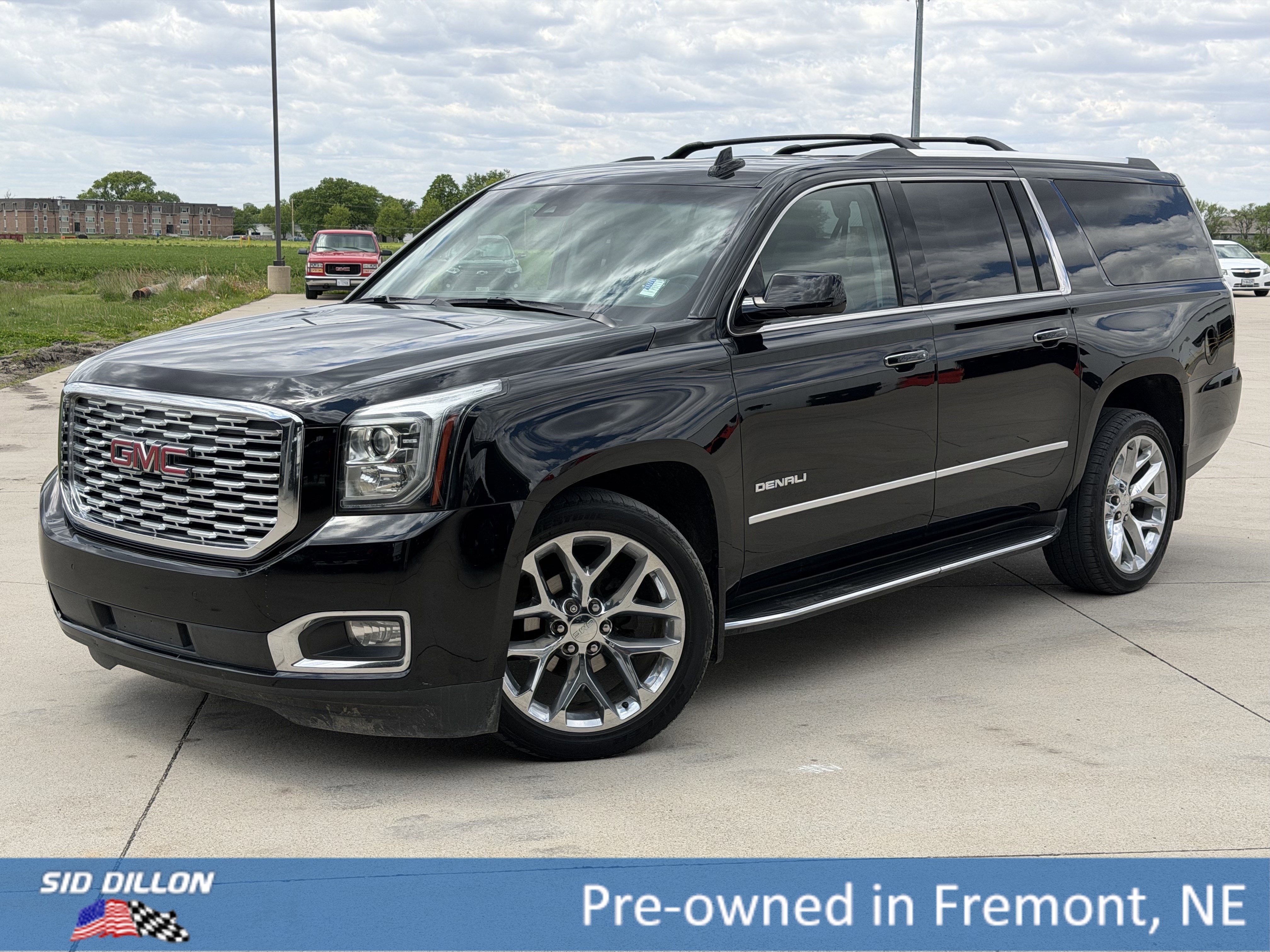 2020 GMC Yukon Denali AWD's photo