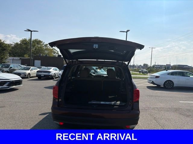 Used 2017 Red Honda EX-L image 35