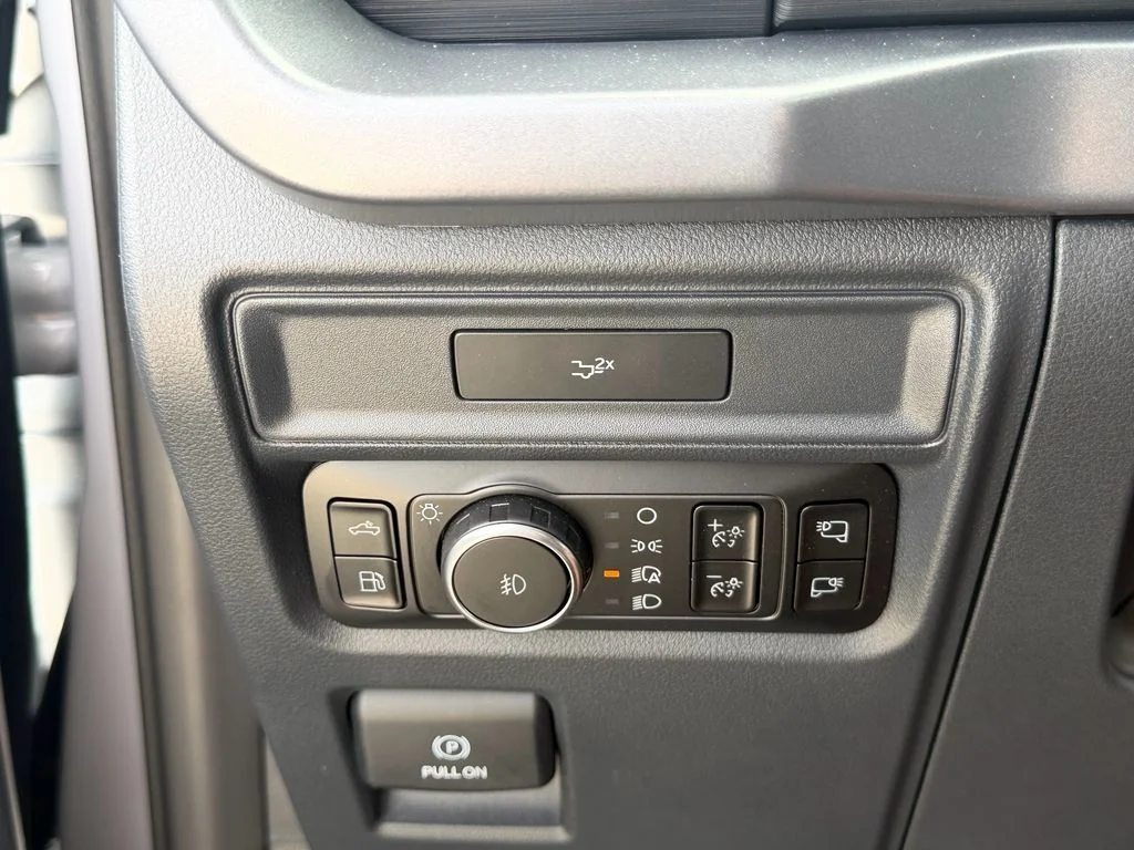 New 2026 White Ford XLT image 18