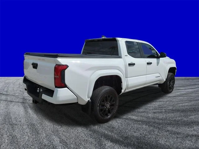 Certified Used 2025 Ice Toyota SR5 image 4