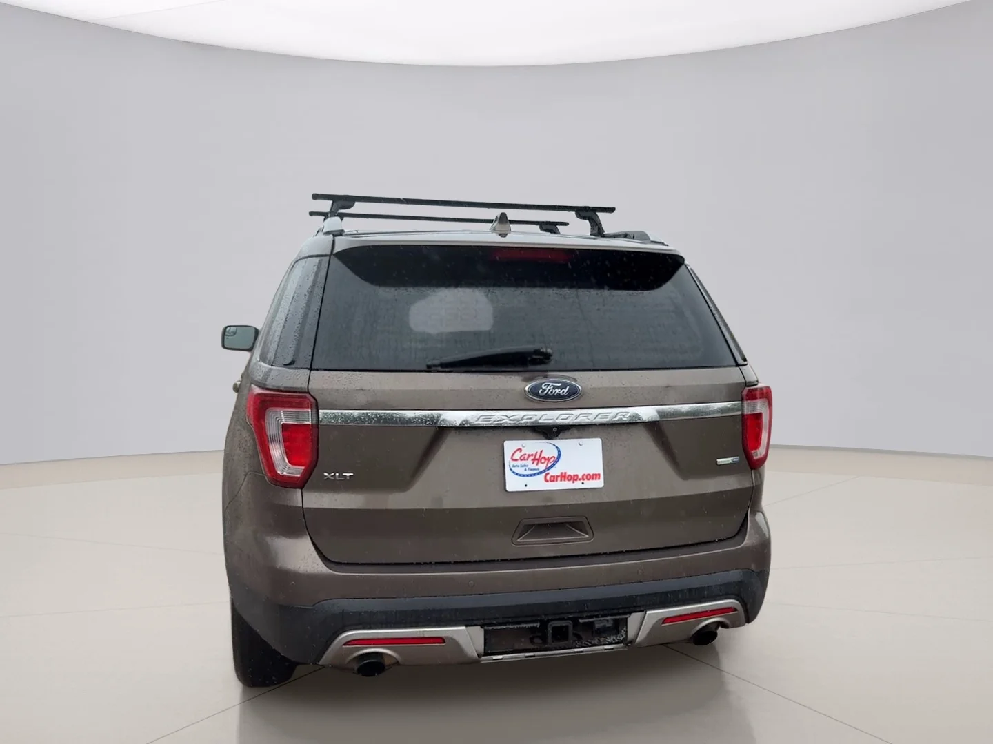 Used 2016 Bronze Ford XLT image 4