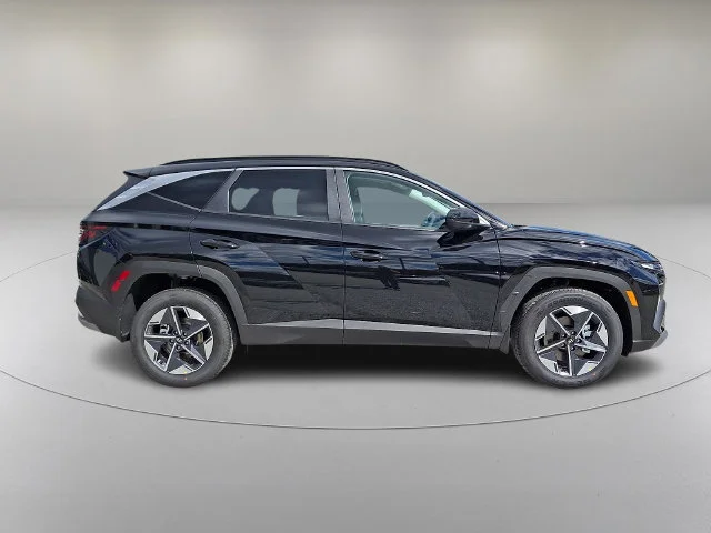 New 2026 Gray Hyundai SEL image 5