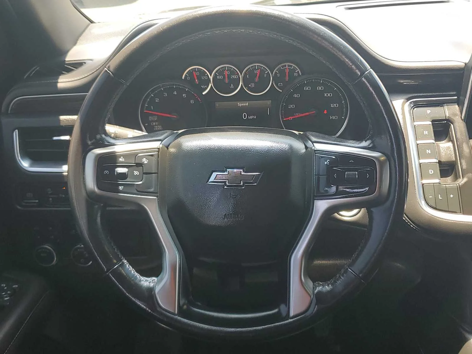 Used 2021 GRAYWOOD METALLIC Chevrolet Z71 image 11