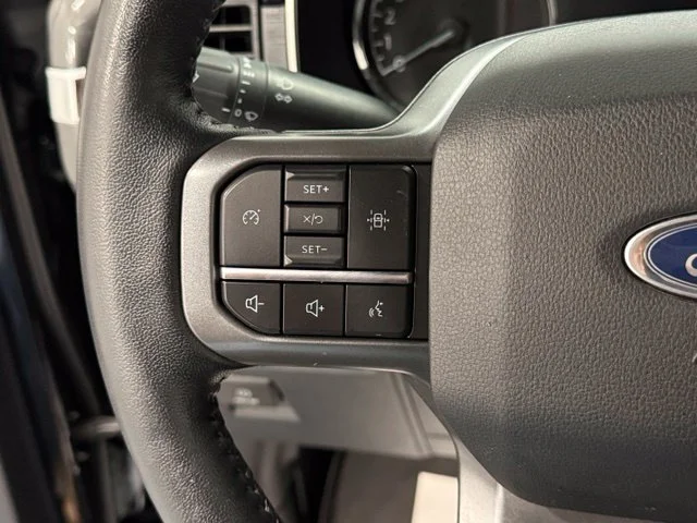 Used 2021 Black Ford XLT image 15
