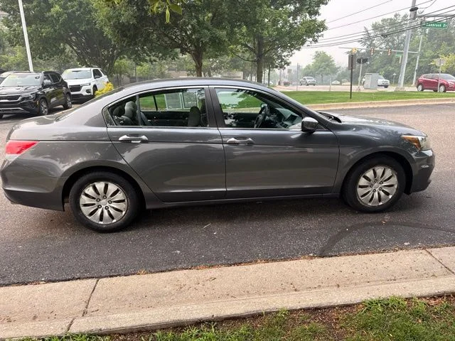 Used 2012 Silver Honda LX image 7