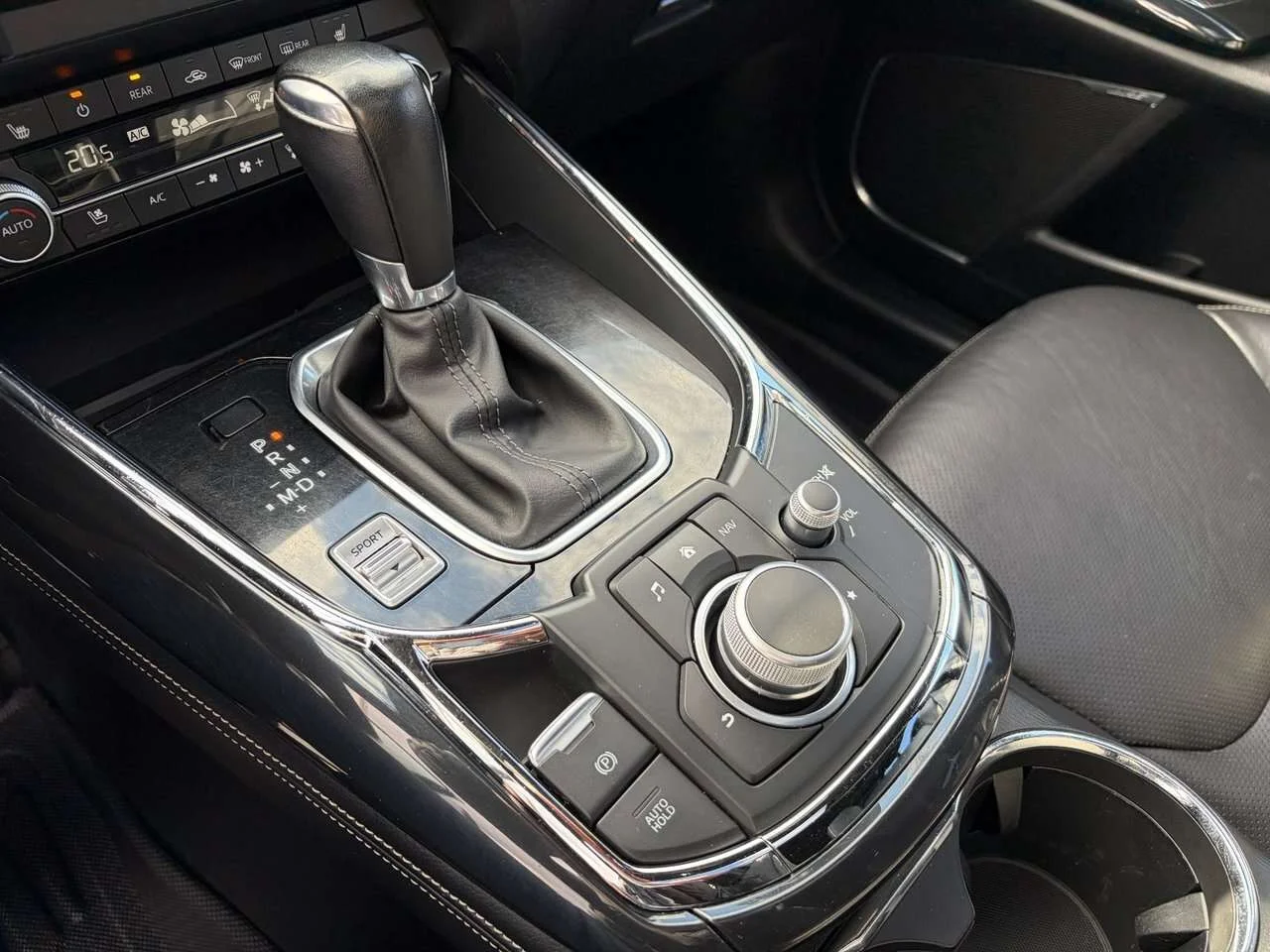 Used 2021 Snowflake White Pearl Mazda GT image 28