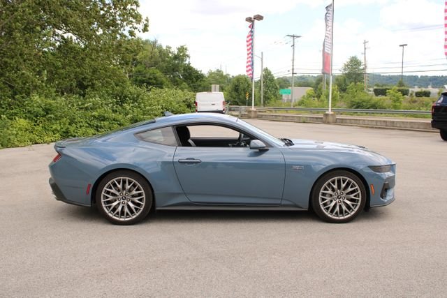 Used 2026 Blue Ford GT Premium image 5