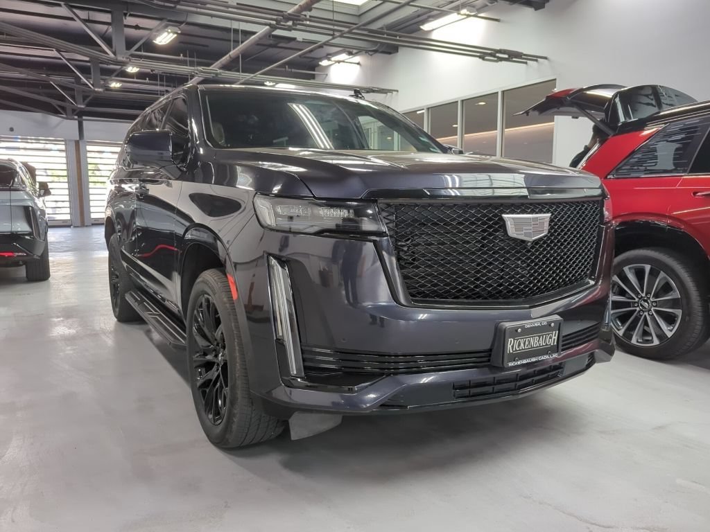 2023 Cadillac Escalade 4WD Sport's photo
