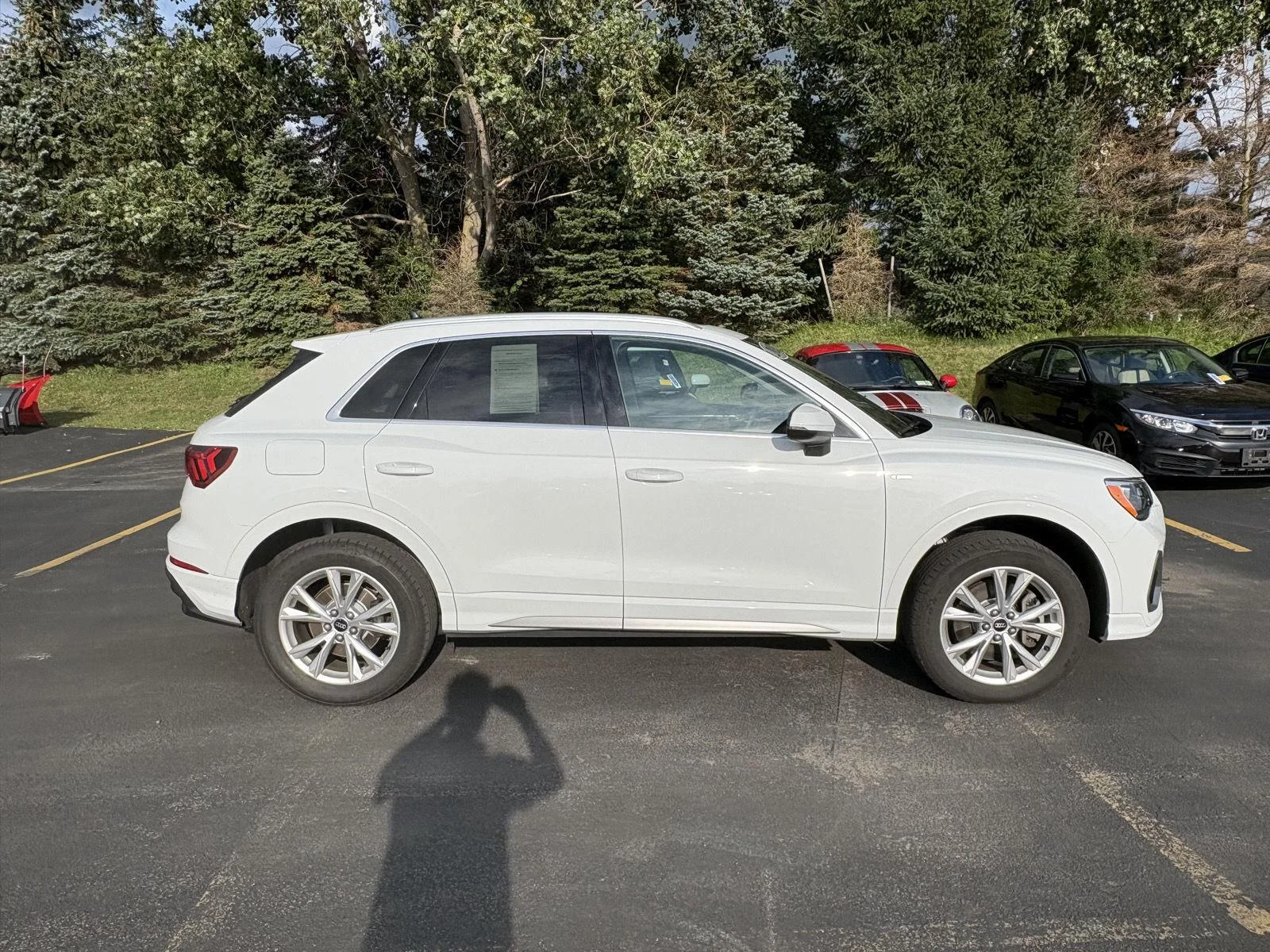 Used 2022 Glacier White Metallic Audi S line Premium image 8