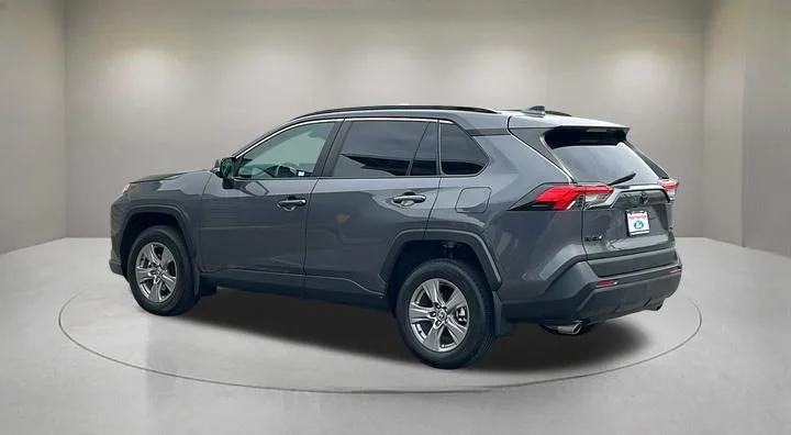 Used 2023 Gray Toyota XLE image 4