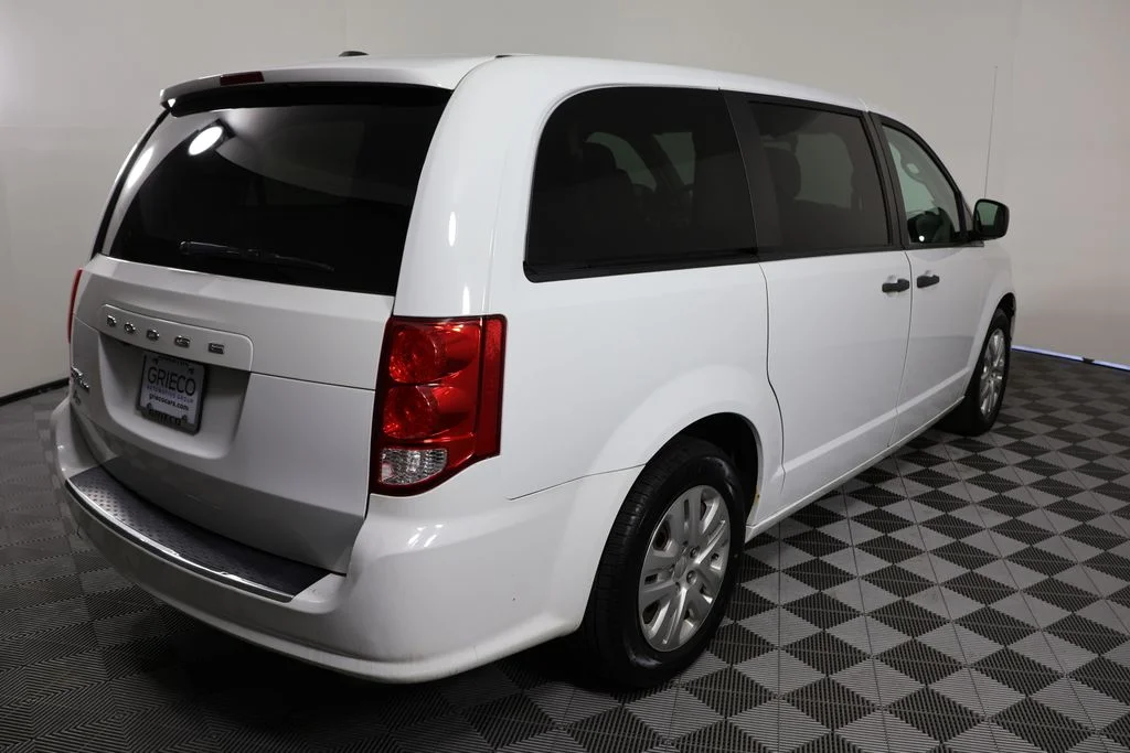 Used 2019 White Dodge SE image 7