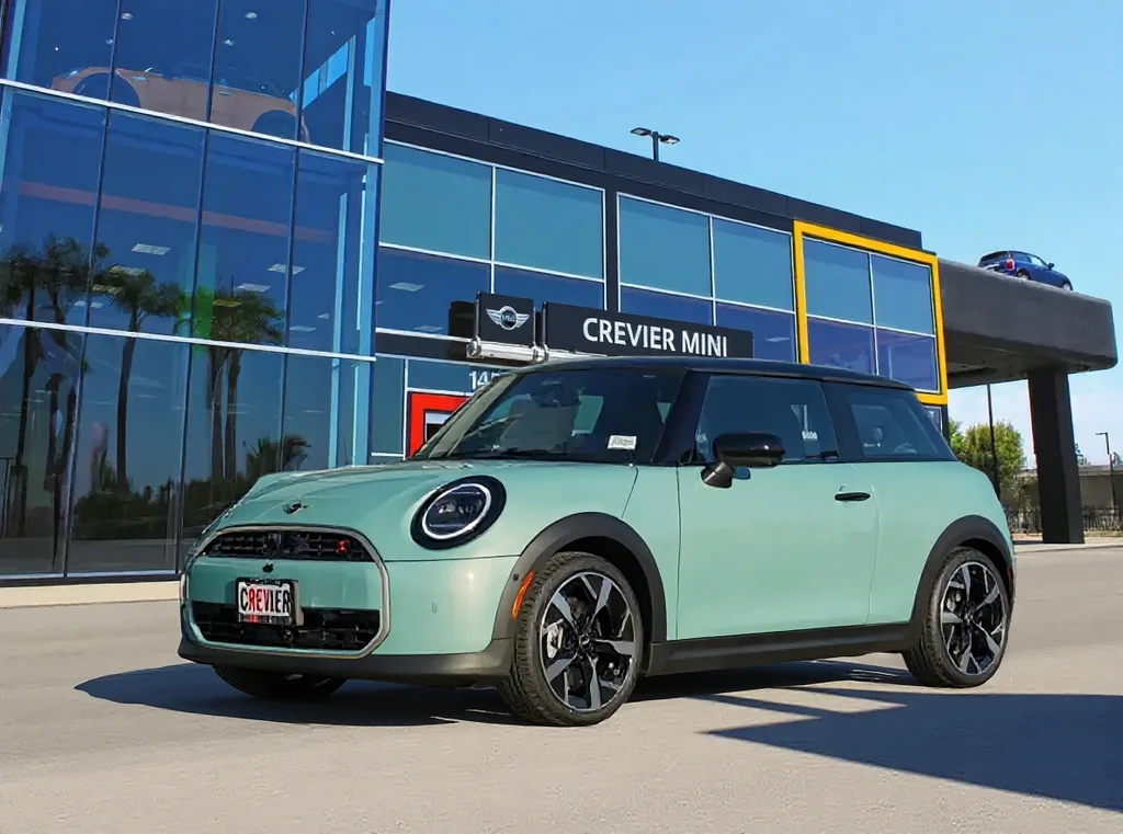 2026 MINI Hardtop Cooper S's photo