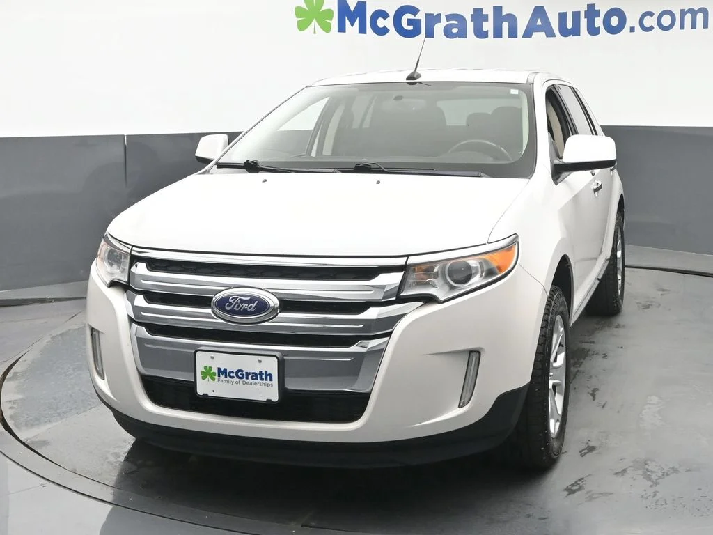 Used 2011 White Ford SEL image 20