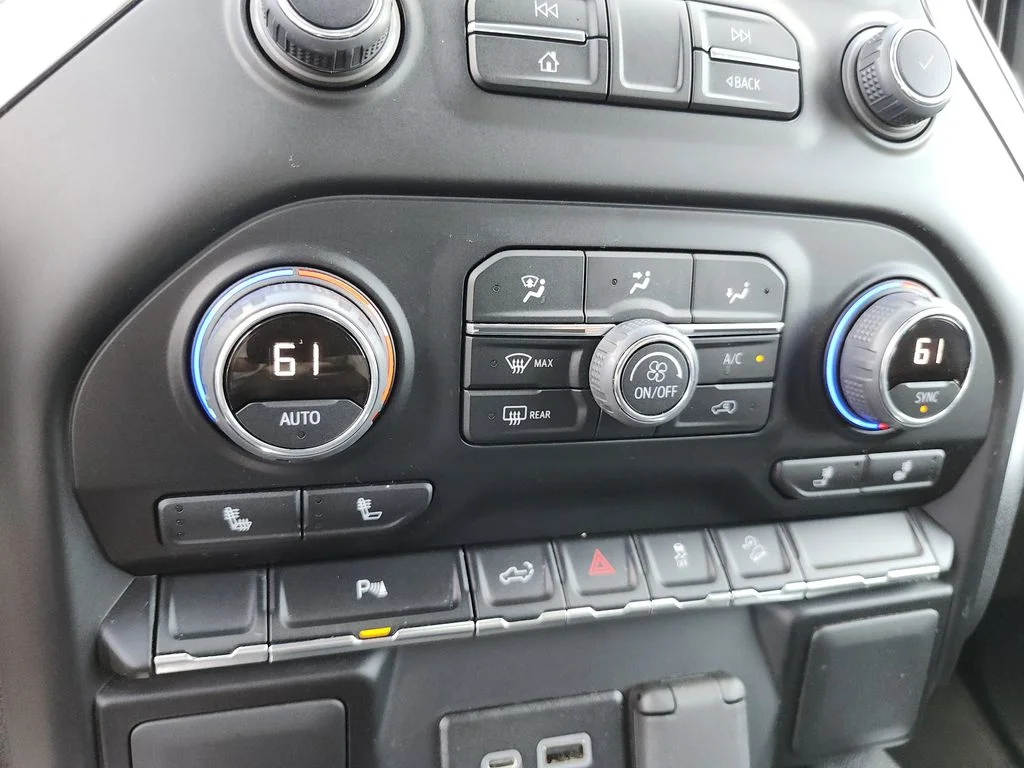 Used 2022 Black Chevrolet LT Trail Boss image 31