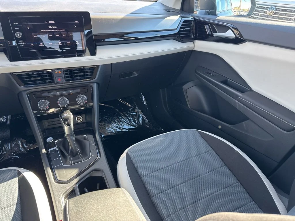 New 2026 Black Volkswagen 1.5T S image 13