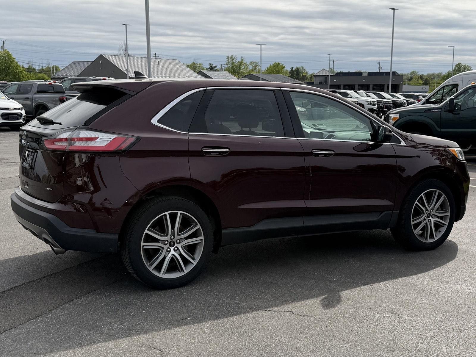 Used 2023 Burgundy Velvet Metallic Tinted Clearcoat Ford Titanium image 5