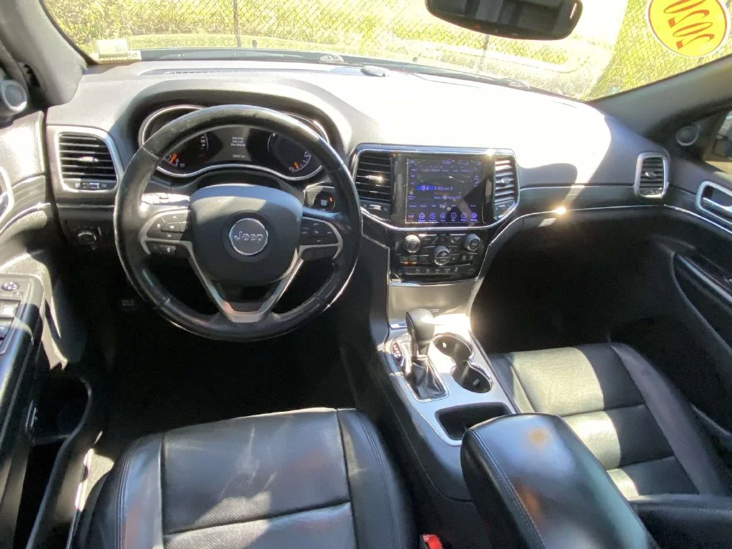 Certified Used 2020 Gray Jeep Limited image 17