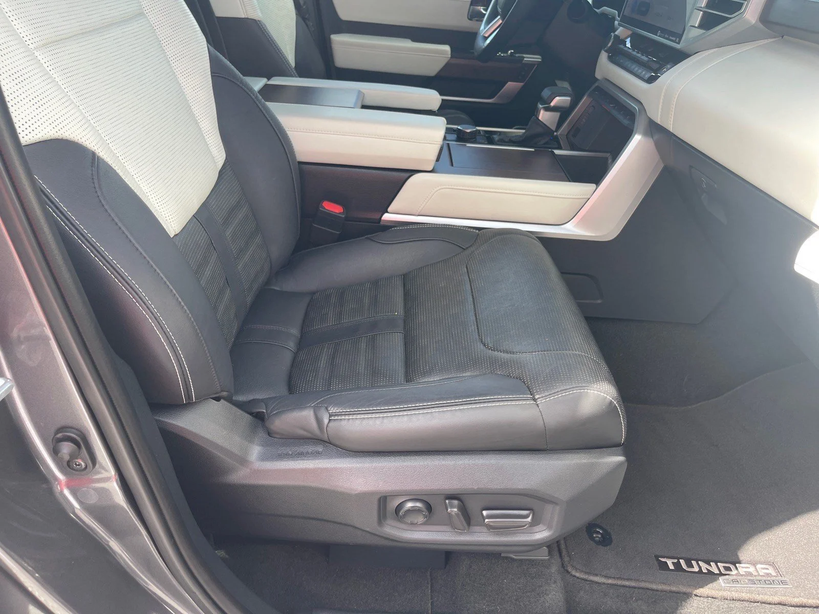 Used 2022 Magnetic Gray Metallic Toyota Capstone Hybrid image 18