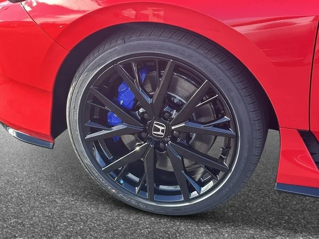New 2026 Rallye Red Honda Hybrid image 10