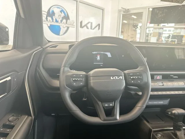 New 2027 Snow White Pearl / Black Roof Kia X-Line image 13