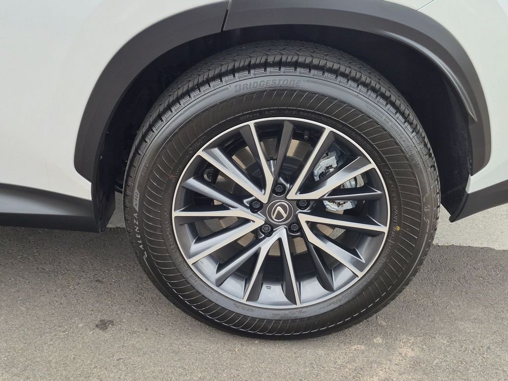 Used 2025 White Lexus 350h Premium image 32