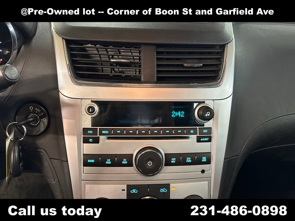 Used 2011 Red Jewel Tintcoat Chevrolet LT w/1LT image 19