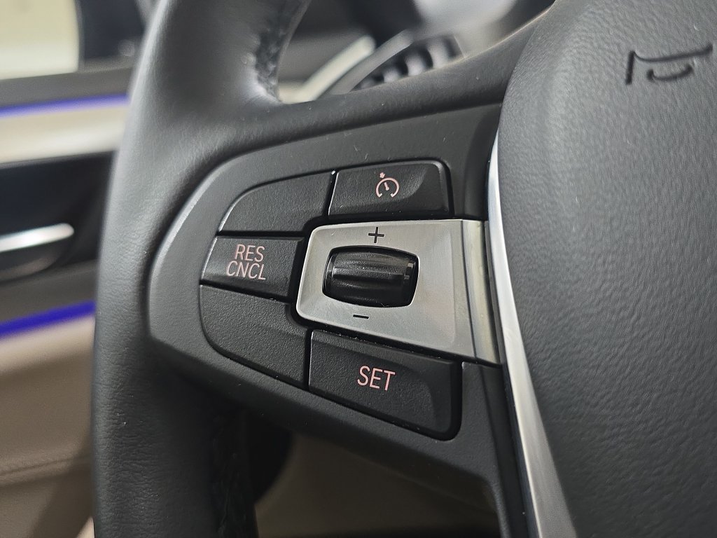 Used 2019 Alpine White BMW xDrive30i image 20