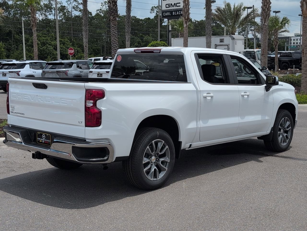 New 2026 Summit White Chevrolet LT image 8