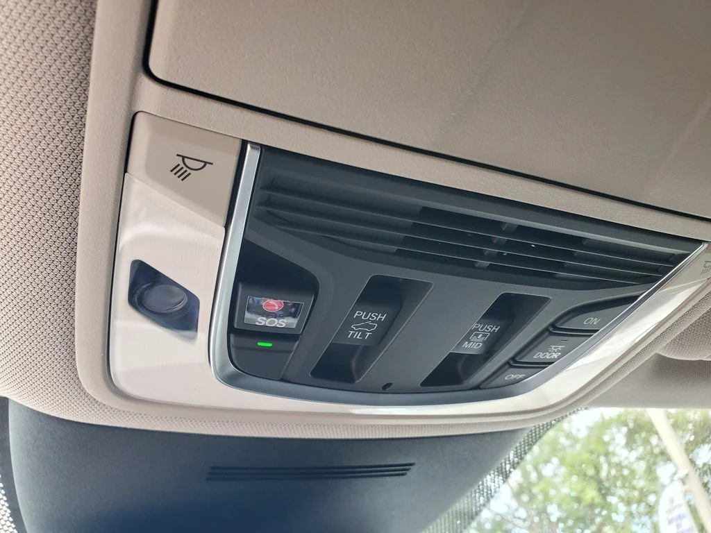 Used 2025 Silver Acura Technology Package image 34
