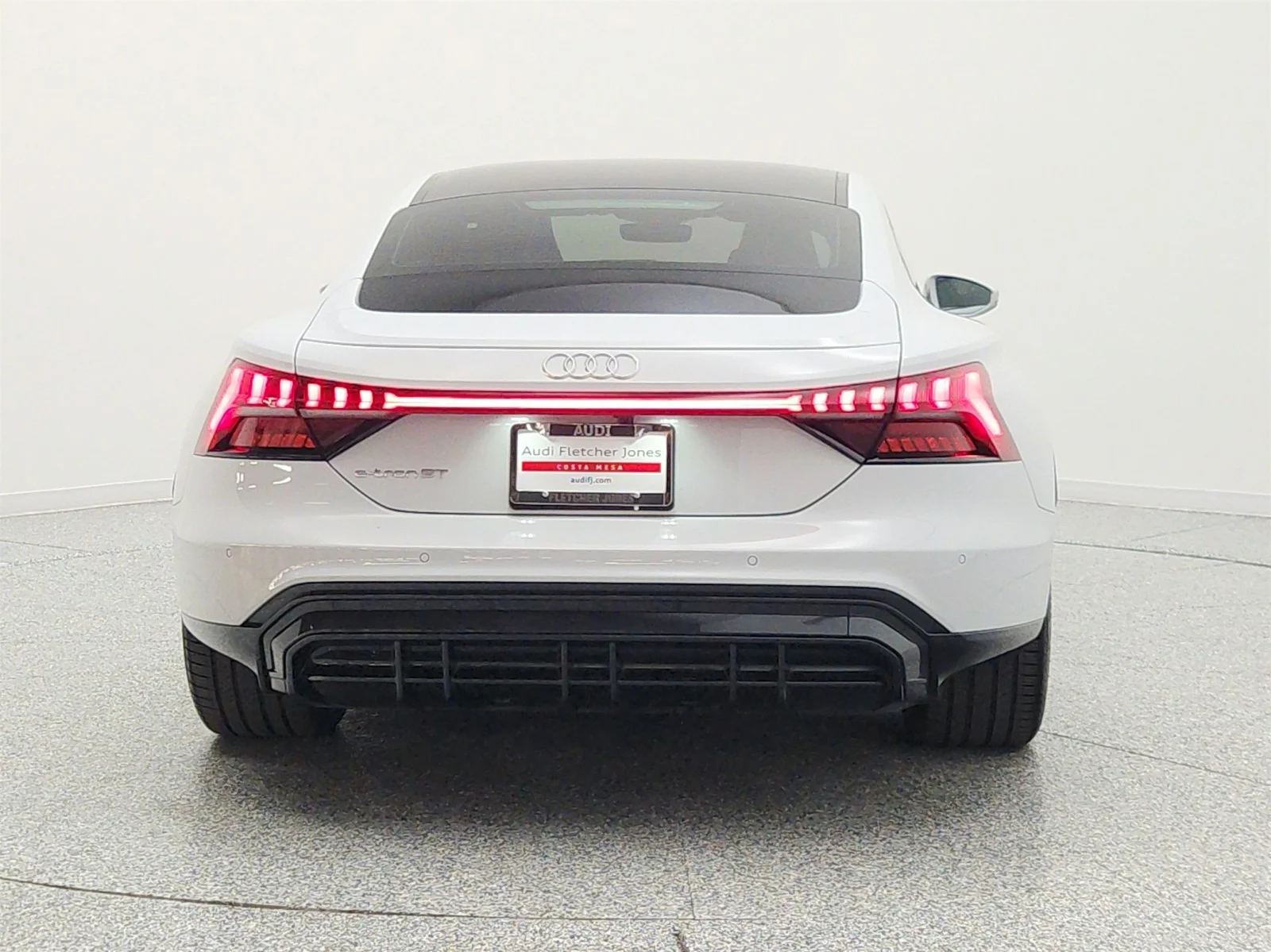 Used 2023 Suzuka Gray Metallic Audi quattro image 6