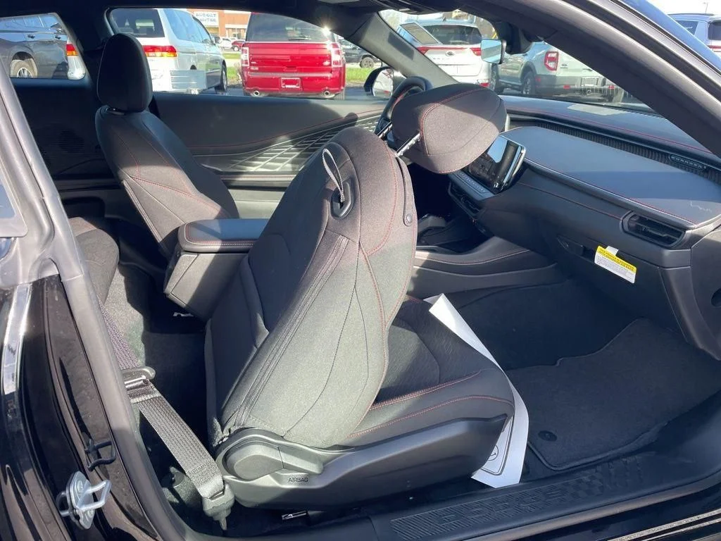 New 2026 Diamond Black Crystal Pearlcoat Dodge R/T image 32