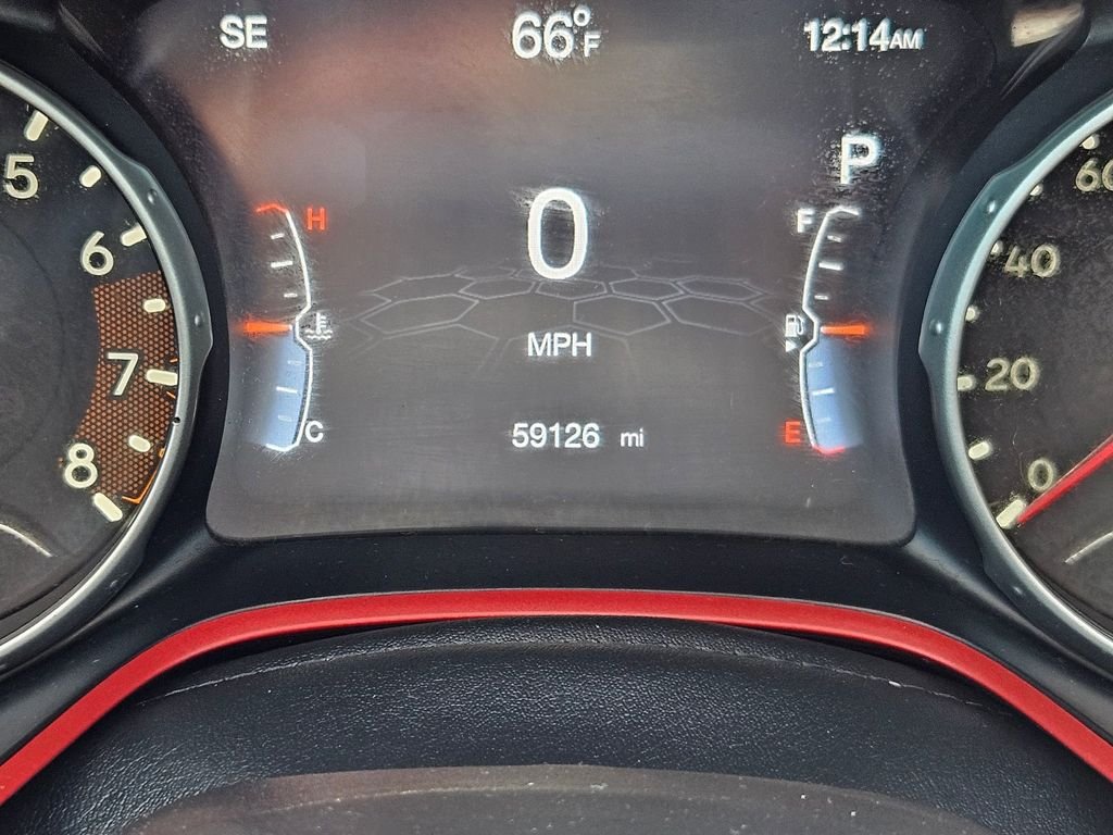 Used 2020 Sting-Gray Clearcoat Jeep Trailhawk image 16